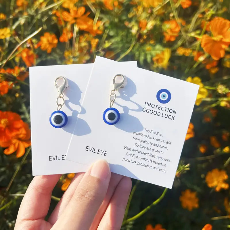 Eye keychain